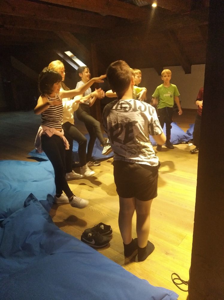 ČTVRŤÁCI V PEVNOSTI POZNÁNÍ