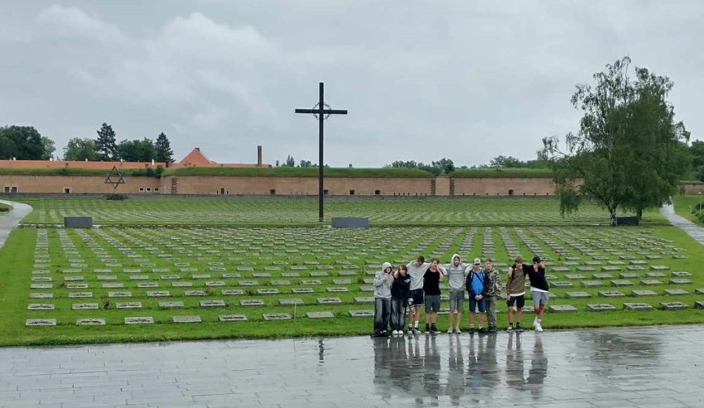 POZNÁVACÍ EXKURZE PRAHA TEREZÍN